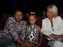 «Школы и кружки могут закрыть до конца года»: Кожевникова, Боня и другие звезды о новом карантине в Москве