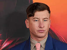 Актер Кеоган удалил соцсети из-за преследователей и неприятных комментариев