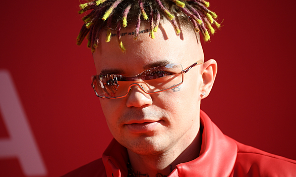 Директор Элджея отказался комментировать пост рэпера о гражданстве