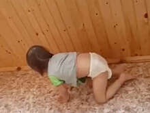 В Казани мать, избившую полуторогодовалую дочь, заключили под стражу