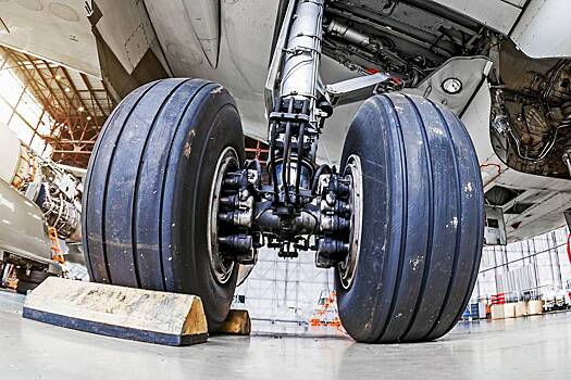Поляки заявили о задержании следовавшей в Россию партии шин для Boeing