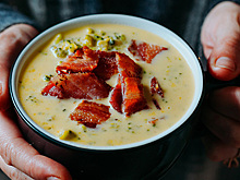 Диетолог перечислил три полезных свойства супа