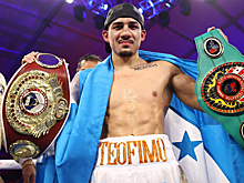 Теофимо Лопес освободил титул WBO в первом полусреднем весе