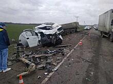 В результате ДТП на Кубани погиб водитель грузового автомобиля