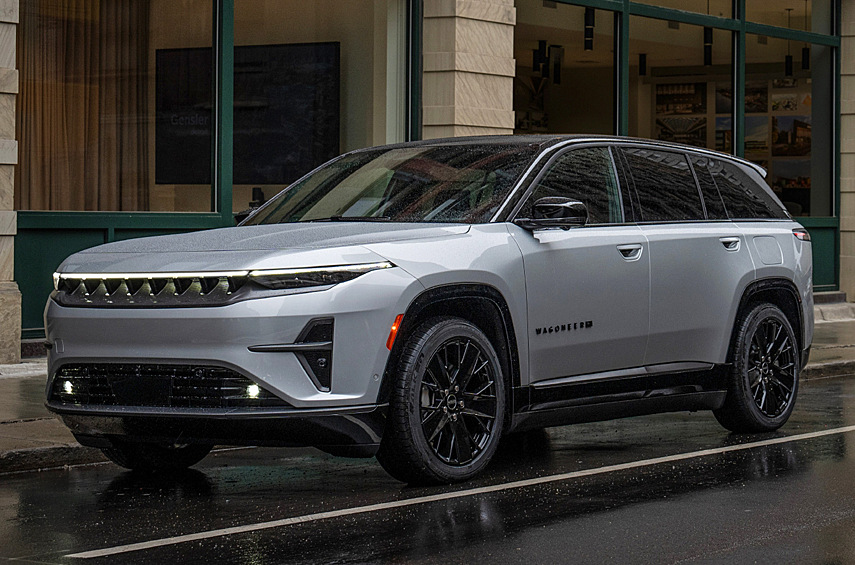 Jeep Wagoneer S. В гамме Wagoneer появился электрокроссовер: это первый «батарейный» Jeep для США и вторая модель альянса Stellantis на платформе STLA Large.
