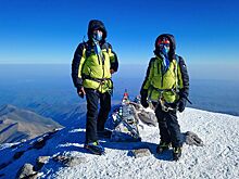 Туроператор «Страху нет» представил однодневные туры на вершину Эльбруса с кислородом