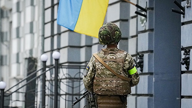 Украинский депутат назвал пранкерам имена американских военных, координирующих действия ВСУ