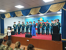 Артисты ансамбля песни и пляски ЦВО провели концерт для киргизских военнослужащих в Бишкеке