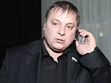 «Произойдет арест»: Андрей Разин вновь пригрозил вдове Шатунова