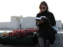 Фантаст Лукьяненко предположил, что россияне стали запасаться впрок книгами