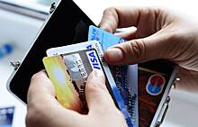 Сюрприз с кредиткой: как банки оформляют карты без ведома клиентов