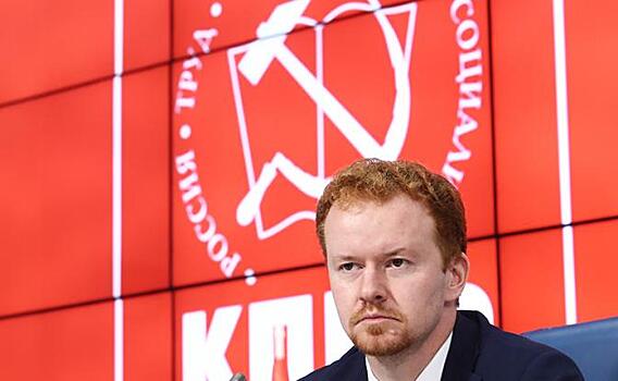 Денис Парфенов: Для коммунистов президентские выборы – вовсе не шоу