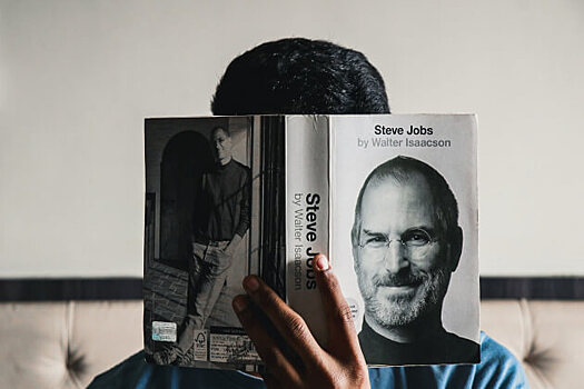 Apple не смогла отсудить у Swatch фразу Стива Джобса «One more thing»