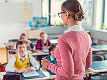 Учительница общалась с подростком в соцсетях и совращала его на встречах