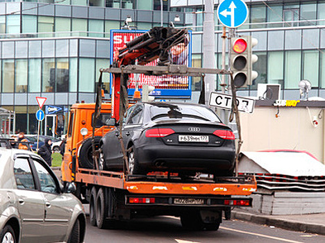 Московские эвакуаторщики попали под прицел Генпрокуратуры