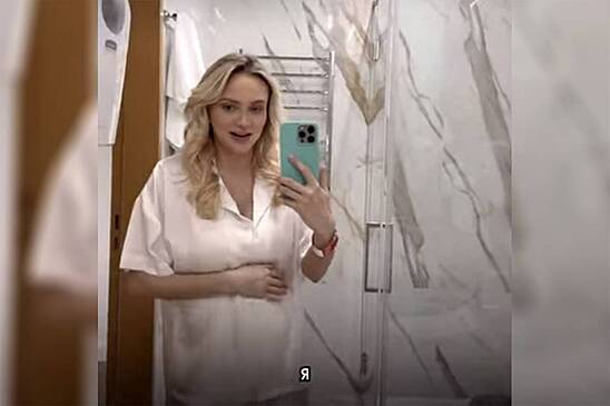 23-летняя жена Курбана Омарова показала фигуру через четыре дня после родов