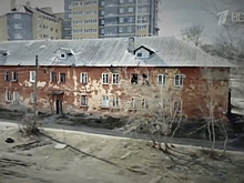 Репортера Первого канала спустили с лестницы