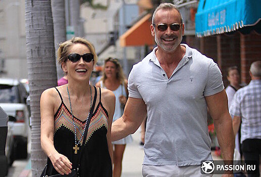 Шэрон Стоун замечена с новым мужчиной