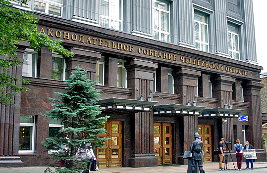 Депутат ЗСО Вячеслав Ершов написал заявление о досрочном сложении полномочий
