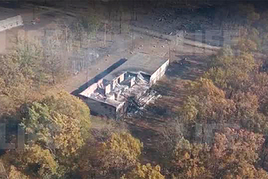 Пожар на территории бывшей воинской части под Рязанью локализовали