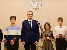 Юным пущинцам в преддверии Нового года вручили паспорта