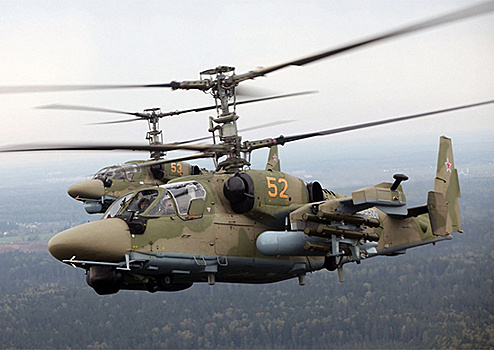 В новом учебном году в Хабаровске начались первые учебно-тренировочные полеты вертолетов Ка-52