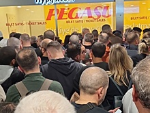 Десятки пассажиров не улетели из Стамбула в Петербург из-за сбоя в работе аэропорта