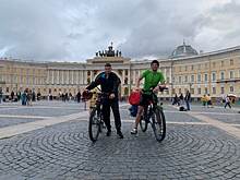 Ученик школы № 1474 доехал на велосипеде до Санкт-Петербурга