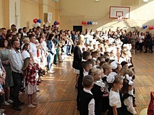 Депутаты Законодательного собрания Вологодской области поздравили учащихся Вологды и Череповца с Днем знаний
