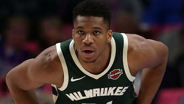 Дисней снимет фильм о семье Янниса Адетокумбо и его непростом пути к НБА