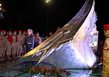 Военнослужащие ЮВО и юнармейцы приняли участие в церемонии открытия памятника советским военным летчикам в Ростове-на-Дону