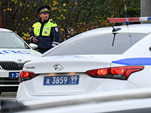 В московском ТЦ подросток напал с ножом на охранника и ранил полицейских