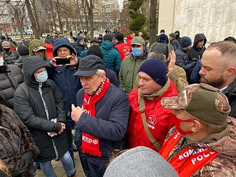 Краснодарские и ростовские депутаты КПРФ провели «запретные» встречи с избирателями