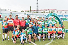 Послы «Футбола для дружбы» наградили участников Международных детских игр
