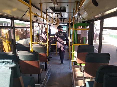 ГИБДД обяжет пристёгивать детей в автобусах с 1 октября