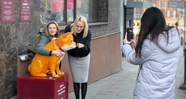Скульптура собаки Поти в центре Владивостока вновь пропала