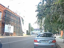 Момент гибели рабочего в центре Воронежа попал на видео