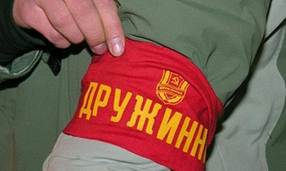 В Харпе добровольцы отрабатывали приемы тушения пожаров в лесах и домах