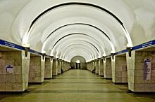 Станцию «Проспект Просвещения» в Петербурге закрыли на проверку