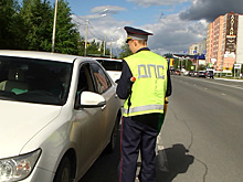 Инспекторы ГИБДД в Ноябрьске проверили водителей и пешеходов