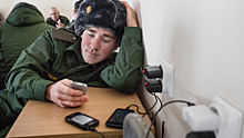 Военком Москвы заявил, что у призывников есть право пользоваться телефоном