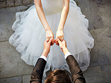 В Британии фирмы попросили вернуть деньги молодоженам за отмену церемоний