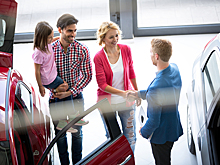 Что учесть при выборе автомобиля для всей семьи: 5 советов от экспертов