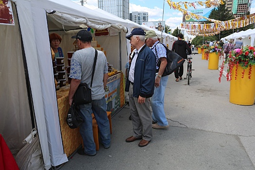 В Новосибирске перекроют улицы из-за проведения ярмарок