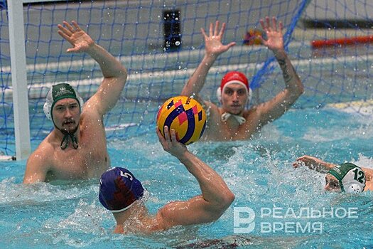 "КОС-Синтез" крупно обыграл волгоградский "Спартак" в Казани