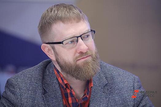 «Мы ведем себя прилично, а они бьют в спину»: Малькевич о блокировке канала Совфеда в YouTube