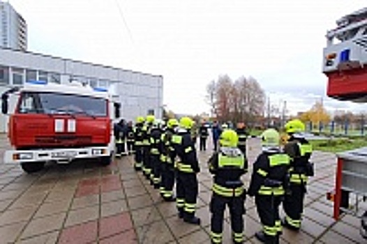 Тренировочные пожарные учения прошли на здании политехнического колледжа №50