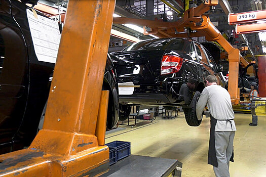 АвтоВАЗ вновь приостановил выпуск Granta