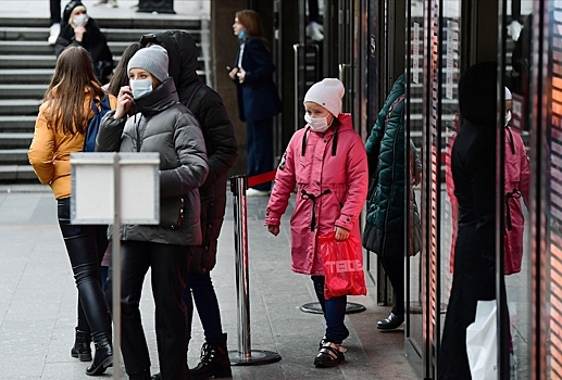 Большинство россиян поддерживают ношение масок в общественных местах