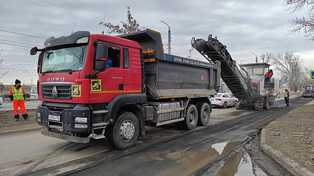 В Оренбурге продолжают обновлять дорогу на дублере улицы Терешковой